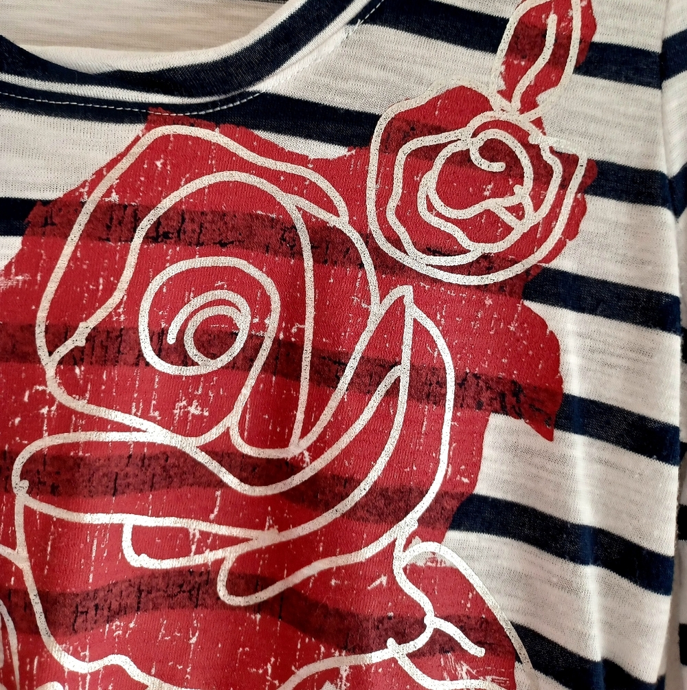Madison Black and White Striped Top with Red Rose Design, Size Sp - Picture 4 of 12